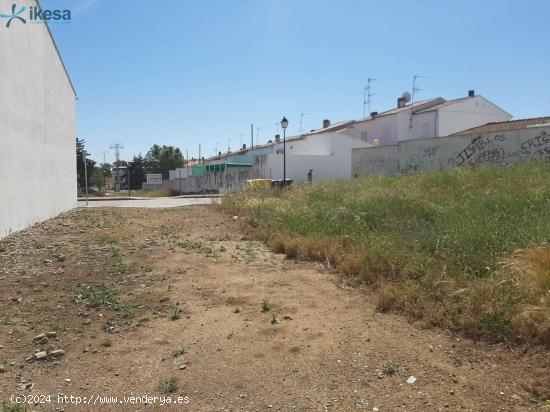 Venta de Suelo Urbano Residencial en Azuaga (Badajoz) - BADAJOZ