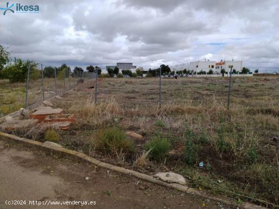 Venta de Suelo Urbanizable Residencial en Calle MONTENEGRO, Olivenza (Badajoz) - BADAJOZ