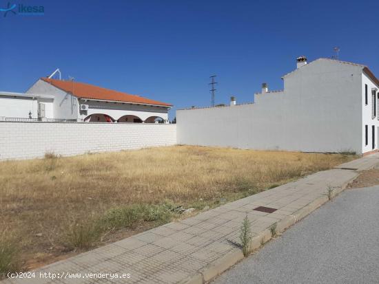 Venta de Suelo Urbano Residencial en Sector VICTIMAS DEL TERRORISMO Azuaga (Badajoz) - BADAJOZ