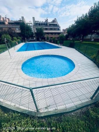 SE VENDE ADOSADO CON PISCINA EN ALTO DE LOS MOLINOS  API LUNA AB ENCUENTRA TU HOGAR - ALBACETE