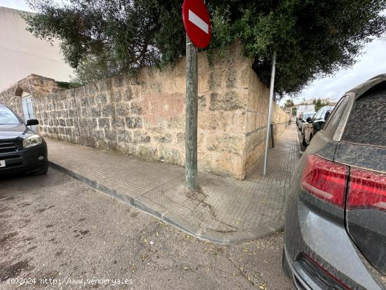 SOLAR EN MURO - BALEARES