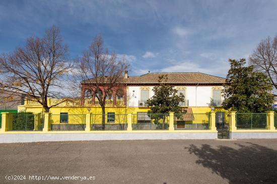  Gran casería en Maracena, junto a la autovía. - GRANADA 