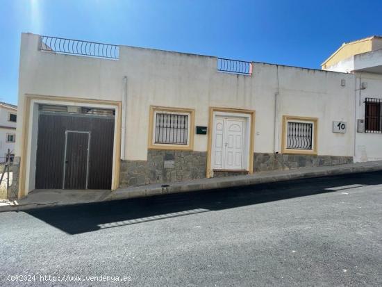  SE VENDE CASA EN SORBAS. - ALMERIA 