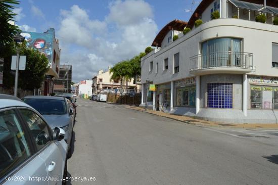 GRAN LOCAL COMERCIAL EN CANCELADA, ESTEPONA - MALAGA