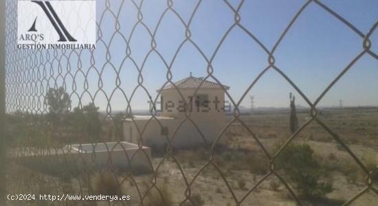 ESTUPENDO TERRENO EN MUTXAMEL - ALICANTE