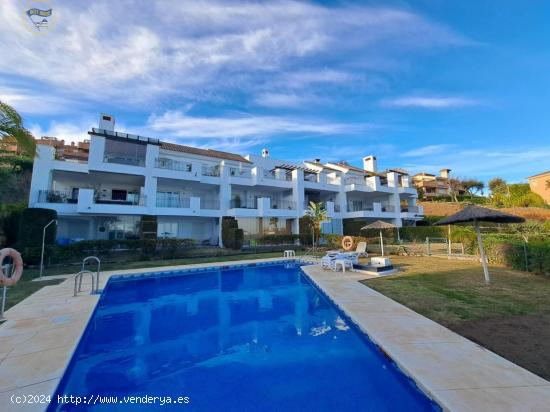  Piso con vistas panorámicas en la tranquila zona de La Mairena,Ojén - MALAGA 