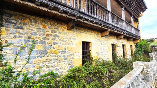 Impresionante Casona Montañesa en Ruiloba: Oportunidad Única de Inversión en la Costa Cantábrica