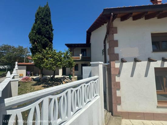 Descubre esta estupenda casa pareada en esquina en Boo de Piélagos - CANTABRIA