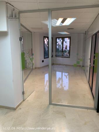 REF: C025 GRUPO INMOTEKA INMOBILIARIA ALQUILA LOCAL COMERCIAL ZONA CENTRO/ALTOZANO - ALBACETE