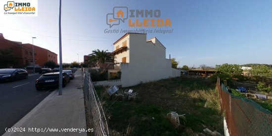 Suelo urbano en venta  en Rossello - Lleida