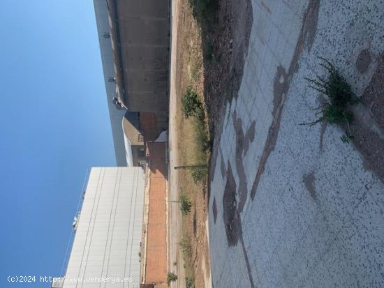 Suelo industrial en venta  en Hospitalet de Llobregat, l - Barcelona