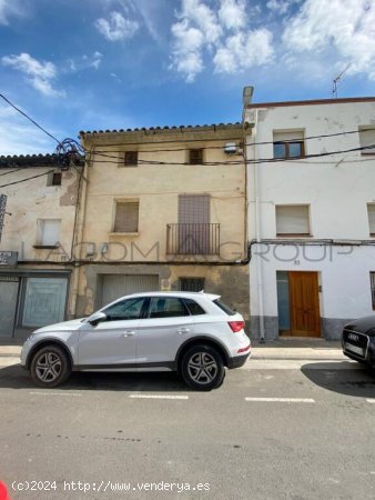  !! GRAN OPORTUNIDAD, CASA EN EL CENTRO DE ALPICAT!! 