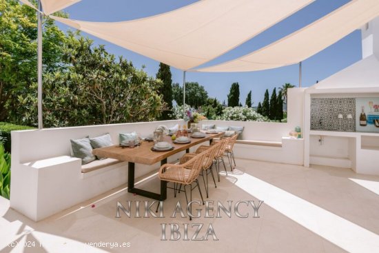 Casa-Chalet en Venta en Santa Eularia Des Riu Baleares