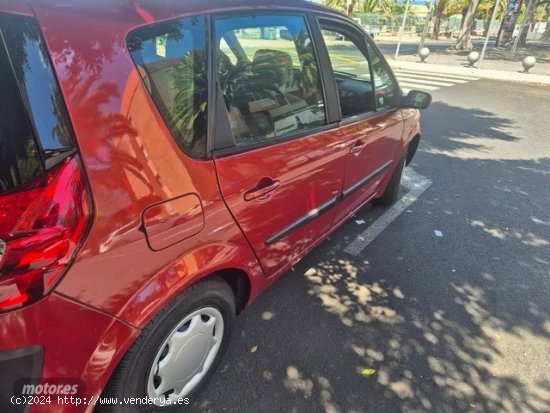 Renault Scenic DYNAMIC de 2007 con 120.668 Km por 4.500 EUR. en Tenerife