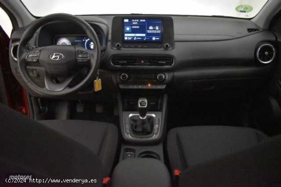 Hyundai Kona 1.0 TGDI Maxx 4x2 de 2023 con 21.363 Km por 18.990 EUR. en Girona