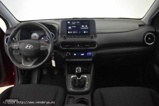 Hyundai Kona 1.0 TGDI Maxx 4x2 de 2023 con 18.953 Km por 18.990 EUR. en Girona