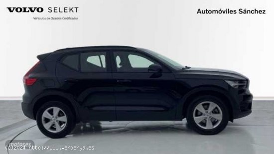 Volvo XC40 1.5 T2 MOMENTUM 129 5P de 2021 con 36.764 Km por 33.500 EUR. en Zaragoza