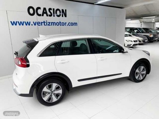 Kia Niro 1.6 HEV Drive de 2019 con 49.000 Km por 21.500 EUR. en Guipuzcoa