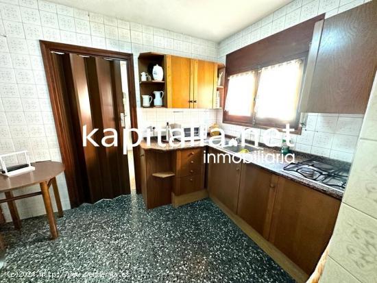 Casa a la venta en el centro de  Castalla (Alicante) - ALICANTE