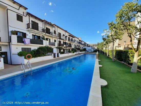  PLANTA BAJA DE 2 DORMITORIOS. CON PISCINA COMUNITARIA Y PARKING - TARRAGONA 