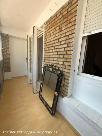 Proyecto Inmobiliaria alquila céntrico piso de 3 dormitorios - MADRID