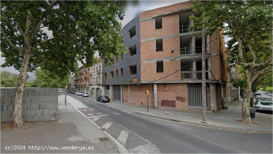 DÚPLEX EN VENDA A IGUALADA - EDIFICI CONSTRUCCIÓ PARALITZADA - BARCELONA