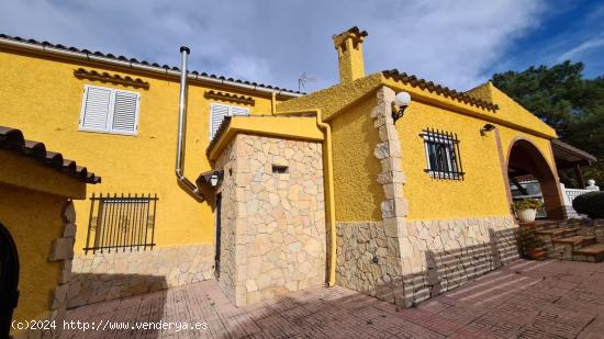  Se Vende en La Pobla Tornesa - CASTELLON 