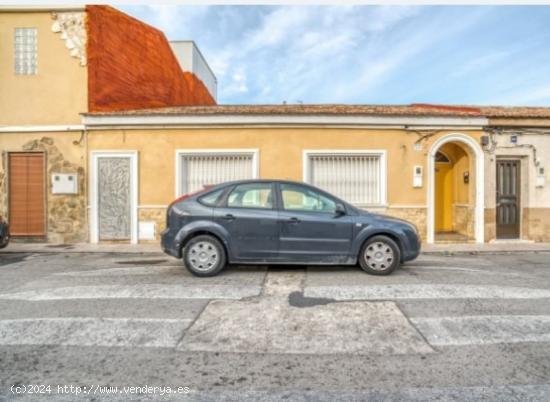  VIVIENDA UNIFAMILIAR EN PLANTA BAJA - MURCIA 