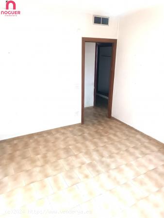 PISO CON EXCELENTE SITUACION PARA REFORMAR A SU GUSTO EN ZONA OLLERIAS - CORDOBA