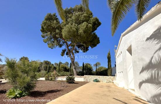 #1 · INMOBILIARIA EXPERTA en FINCAS CON ENCANTO en Javea [amp ] COSTA BLANCA Spain | Luxury LIFESTY