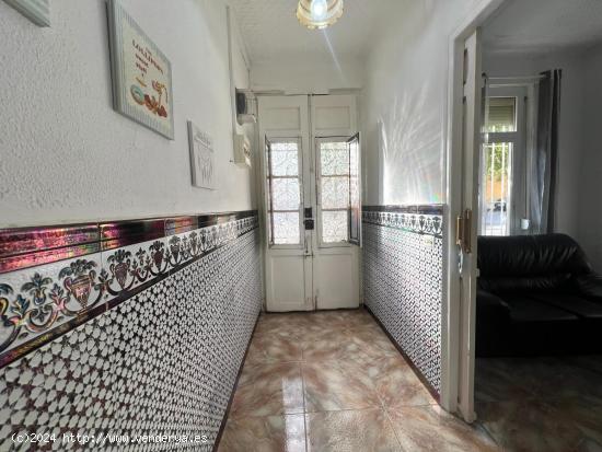 Se vende planta baja en calle Mayor del Barrio de la Concepción - MURCIA