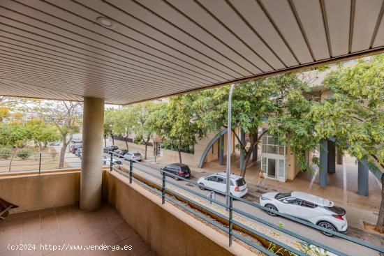 Primer piso muy soleado y  listo para poder entrar a vivir - BALEARES