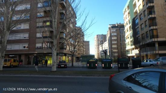  ALQUILER GARAJE EN CALLE ITURRAMA - NAVARRA 