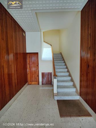  SE VENDE PROPIEDAD CON POSIBILIDAD DE RESTRUCTURACION EN 4 APARTAMENTOS EN A VALENZA . REF 6898 - OR 