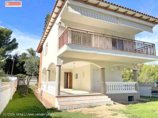 CHALET INDEPENDIENTE EN CUNIT EN LA ZONA DE MAS TORRENTS !!! - TARRAGONA