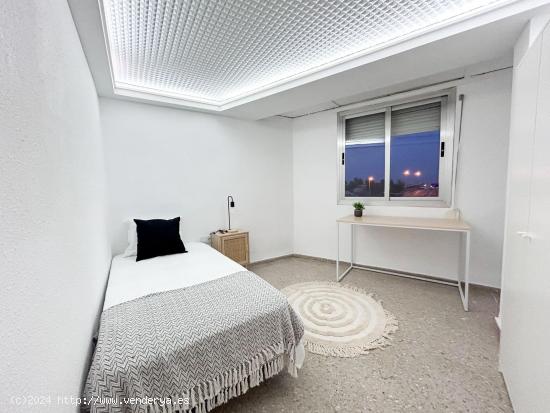  HABITACIÓN EN ALQUILER EN SAGUNTO - VALENCIA 