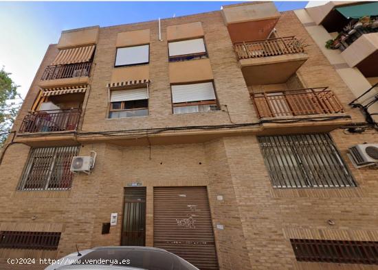 OPORTUNIDAD Local Comercial 226 m² en ALICANTE - ALICANTE