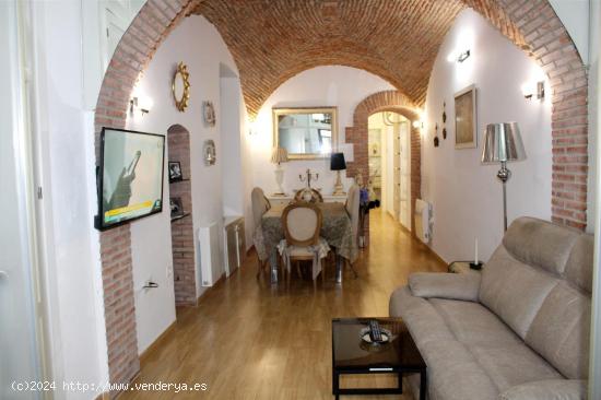  Preciosa casa reformada en el centro. - CACERES 