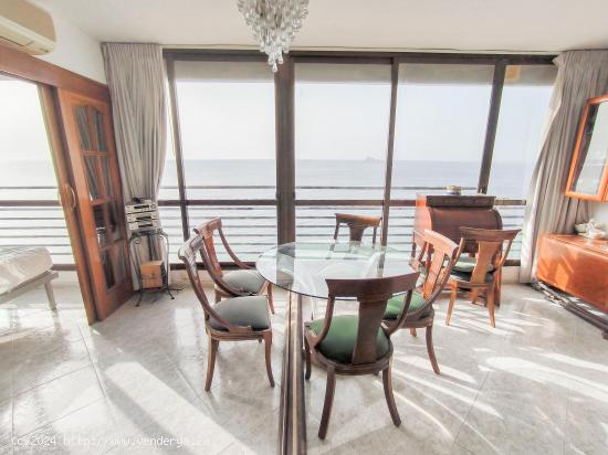 Piso de 2 dorm. con vistas excelentes en 1a línea de Playa de Levante - www.inmobiliarialesdunes.co