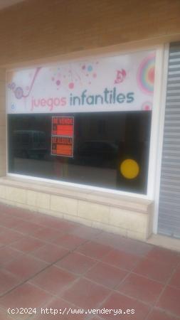 Local comercial en venta - MURCIA