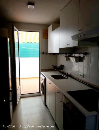  SE VENDE PISO EN SAN FERNANDO , ZONA RONDA DEL ESTERO - CADIZ 