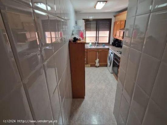 SE VENDE FANTASTICA VIVIENDA EN ZONA CANALETA!! - VALENCIA