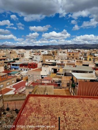  OPORTUNIDAD. Casa de pueblo de dos plantas para reformar - MURCIA 