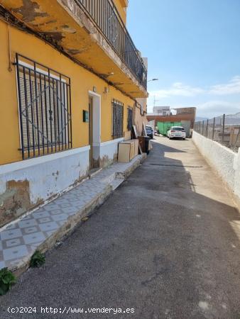 OPORTUNIDAD. Casa de pueblo de dos plantas para reformar - MURCIA