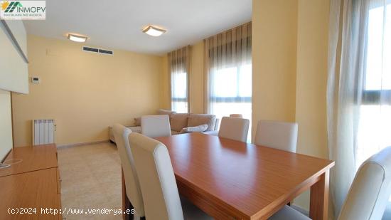 SE VENDE PISO DE 3 HABITACIONES DOBLES CERCA CENTRO Y PLAYA. PLAZA DE PK INCLUIDA! - CASTELLON