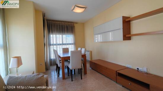 SE VENDE PISO DE 3 HABITACIONES DOBLES CERCA CENTRO Y PLAYA. PLAZA DE PK INCLUIDA! - CASTELLON