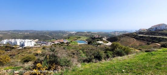  Precioso apartamento de lujo con un diseño contemporáneo con un horizonte de mar y montaña. - MAL 