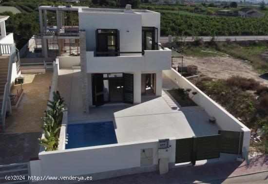  ENTREGA EN 6 MESES PRECIOSAS VILLAS DE OBRA NUEVA EN DAYA NUEVA, ALICANTE, COSTA BLANCA SUR - ALICAN 