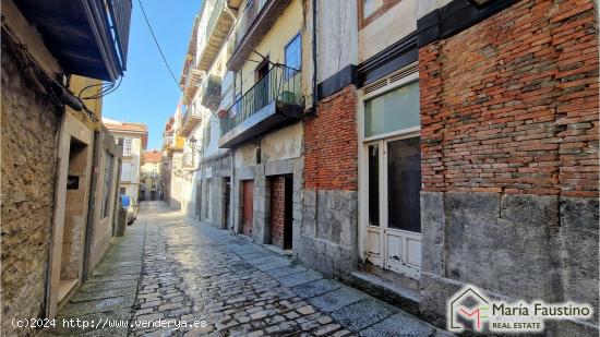 Vivienda en centro de Laredo para reformar - CANTABRIA