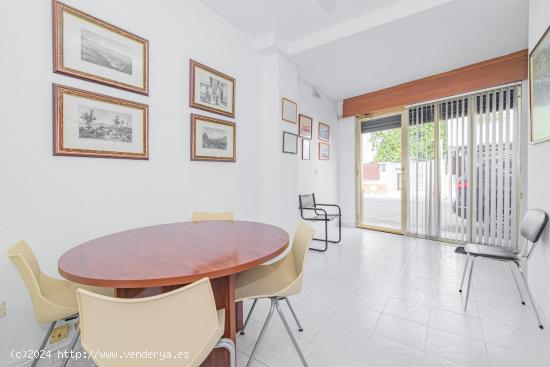  EN VENTA EN LA ZUBIA - GRANADA 